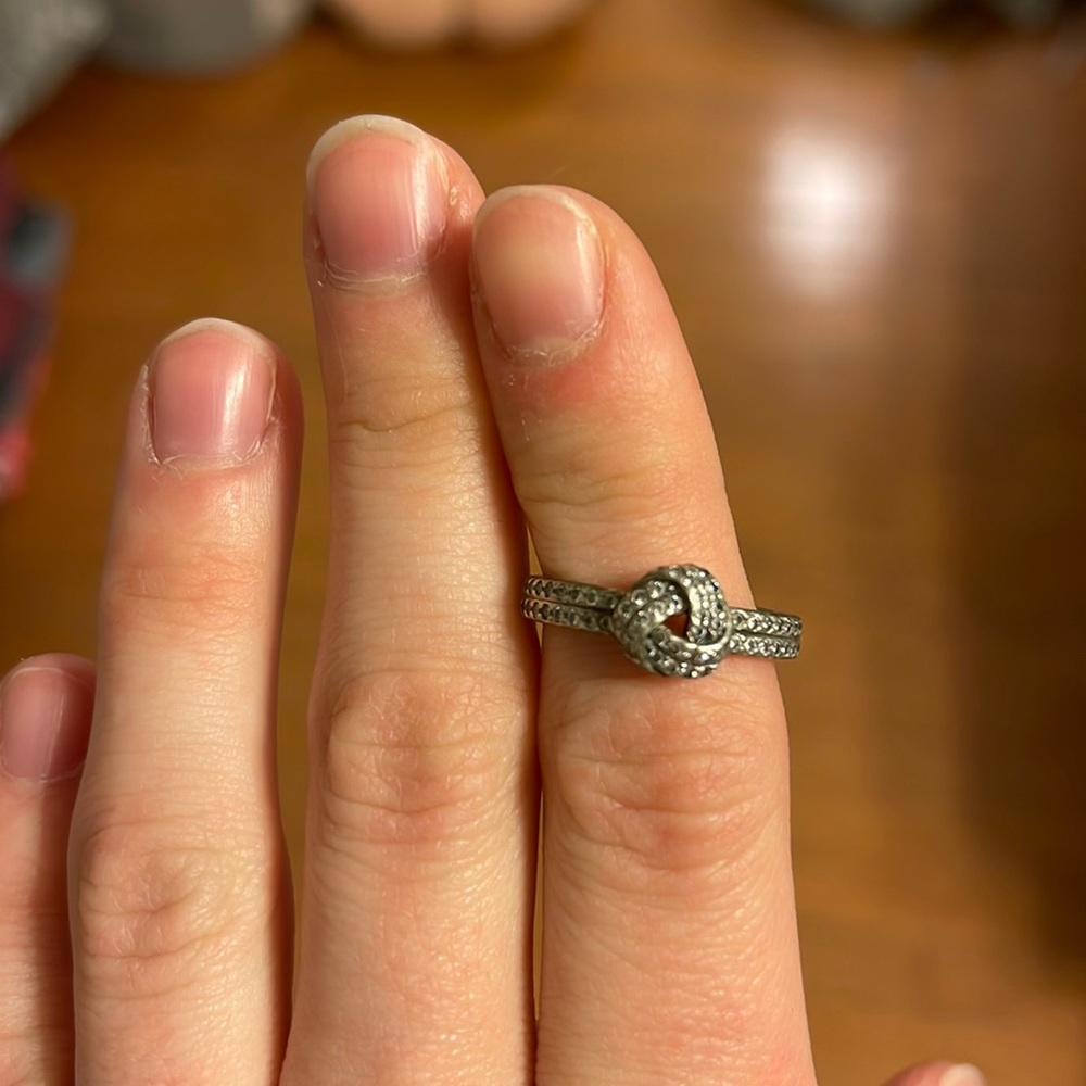 Pandora Ring